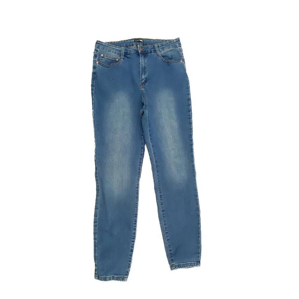 Fashion Nova Skinny Women's size 14 Medium Wash Blue Denim Jeans
